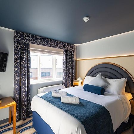 Loch Fyne Hotel&Restaurant Poole Canford Cliffs Buitenkant foto