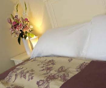Loch Fyne Hotel&Restaurant Poole Canford Cliffs Buitenkant foto